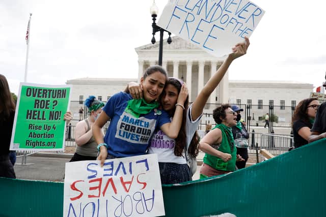 Protests were held by both pro-choice and anti-abortion supporters after the announcement that Roe V Wade had been overturned. (Credit: Getty Images)