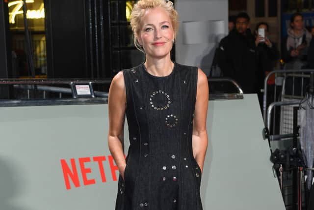 Gillian Anderson looking very chic at the premiere. (Photo by Joe Maher/Getty Images)
