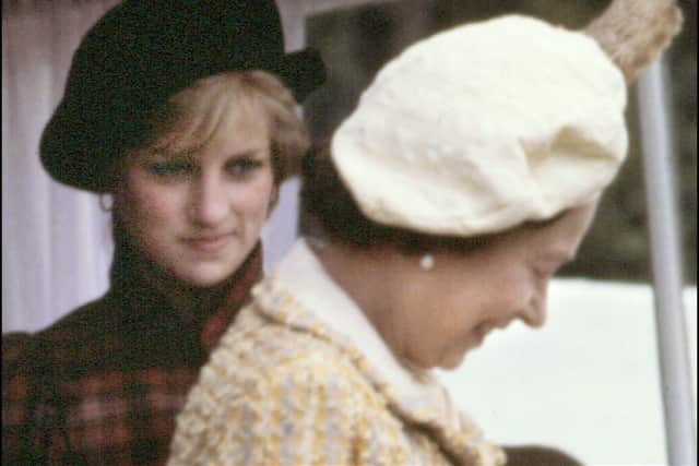 Diana, Princess of Wales and Queen Elizabeth II at the Braemer Highland games (Pic: AFP via Getty Images)