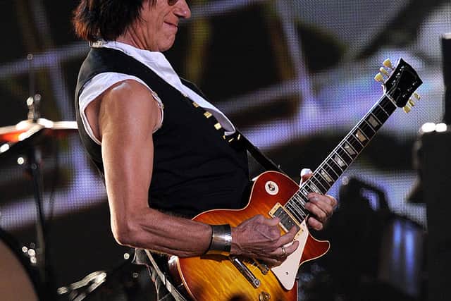 Musician Jeff Beck performs onstage during the 52nd Annual GRAMMY Awards held at Staples Center on January 31, 2010 in Los Angeles, California.  (Photo by Kevin Winter/Getty Images)