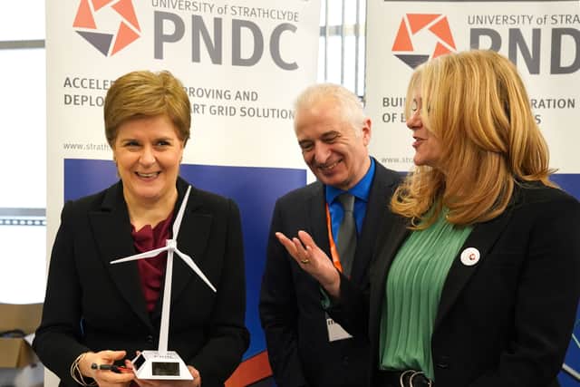 Nicola Sturgeon and Rishi Sunak announced two new green freeports to be built in Scotland. (Credit: Getty Images)