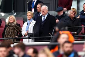 LONDON, ENGLAND - APRIL 03: Bill Kenwright, Chairman of Everton looks on prior to the Premier League match between West Ham United and Everton at London Stadium on April 03, 2022 in London, England. (Photo by Julian Finney/Getty Images)