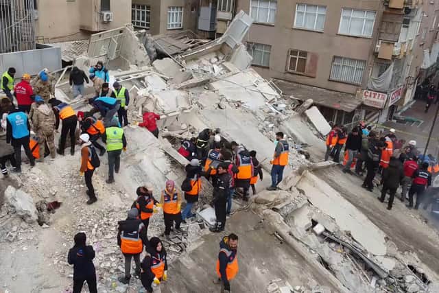 Rescuers search for survivors through the rubble in Sanliurfa (Photo: Getty Images)