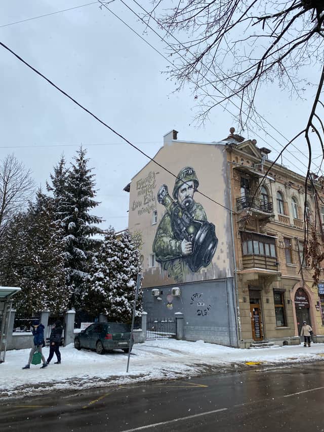 Many cities in Ukraine feature war-related murals (Image: William Montgomery)