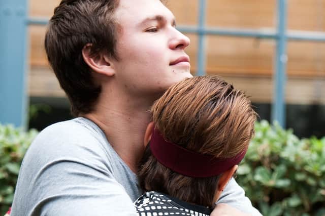 Ansel Elgort (L) and Shailene Woodley, The Fault In Our Stars, 2014 (Photo: Getty Images) 