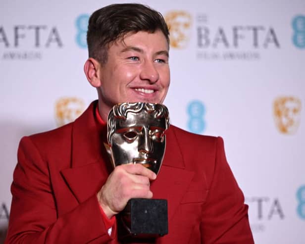 Irish actor Barry Keoghan poses with the award for Best supporting actor for his role in 'The Banshees of Inisherin (pic:Getty)