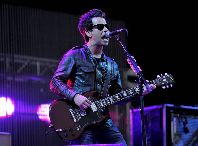 Kelly Jones performing live with Stereophonics at V Festival 2010 (Photo: Gareth Cattermole/Getty Images)
