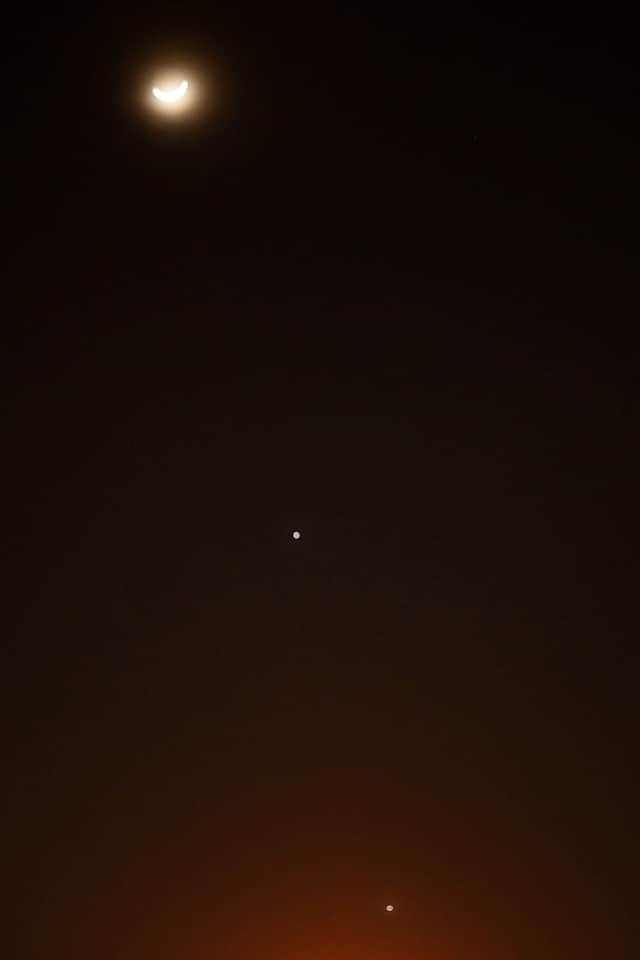 Picture of the Moon, Jupiter and Venus conjunction in the sky above Islamabad (Photo: AFP via Getty Images)