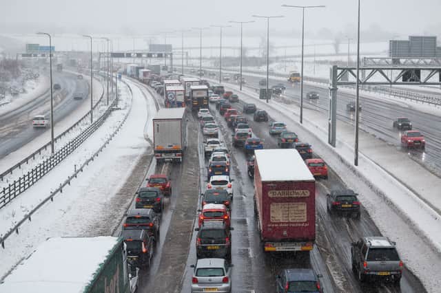 You should check whether there are breakdowns or closures on your route before setting off (Photo: Shutterstock)