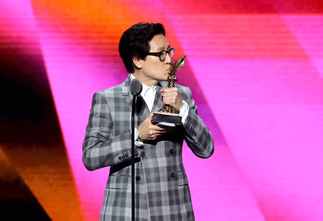 Ke Huy Quan picks up Best Supporting Actor at the Film Independent Spirit Awards