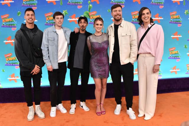 MrBeast (2nd from R) and guests including Chris Tyson (right) at the 2023 Nickelodeon Kids' Choice Awards on 4 March 2023 (Photo: Leon Bennett/Getty Images)