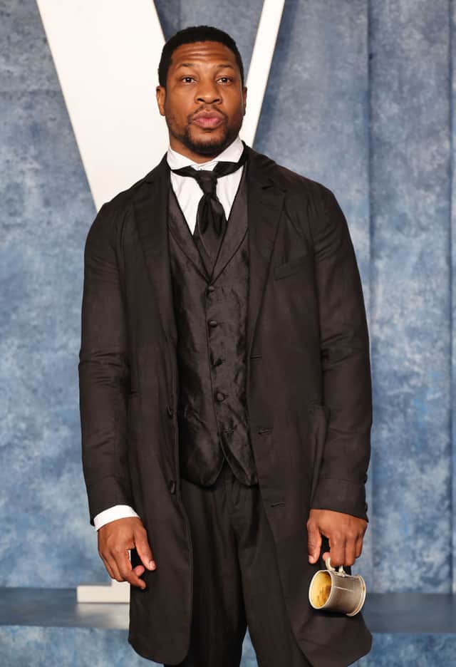 Jonathan Majors attends the 2023 Vanity Fair Oscar Party Hosted By Radhika Jones at Wallis Annenberg Center for the Performing Arts on March 12, 2023 in Beverly Hills, California. (Photo by Amy Sussman/Getty Images)