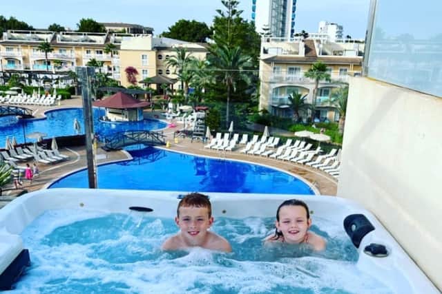 Brayden and Elianna on holiday in Majorca (Photo: Rachel Smith / SWNS)