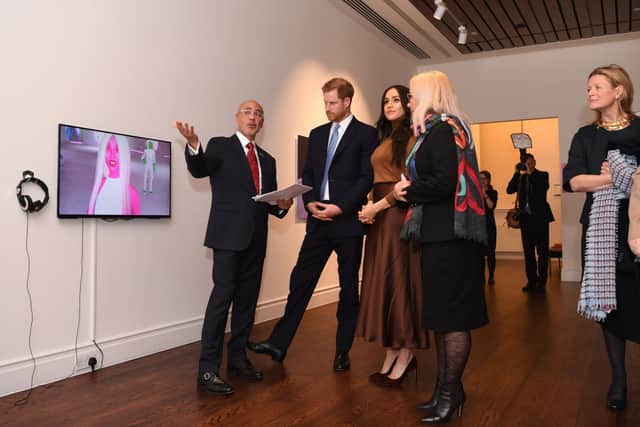LONDON, UNITED KINGDOM - JANUARY 07: Prince Harry, Duke of Sussex and Meghan, Duchess of Sussex view a special exhibition of art by Indigenous Canadian artist, Skawennati, in the Canada Gallery during their visit to Canada House in thanks for the warm Canadian hospitality and support they received during their recent stay in Canada, on January 7, 2020 in London, England. (Photo by DANIEL LEAL-OLIVAS  - WPA Pool/Getty Images)