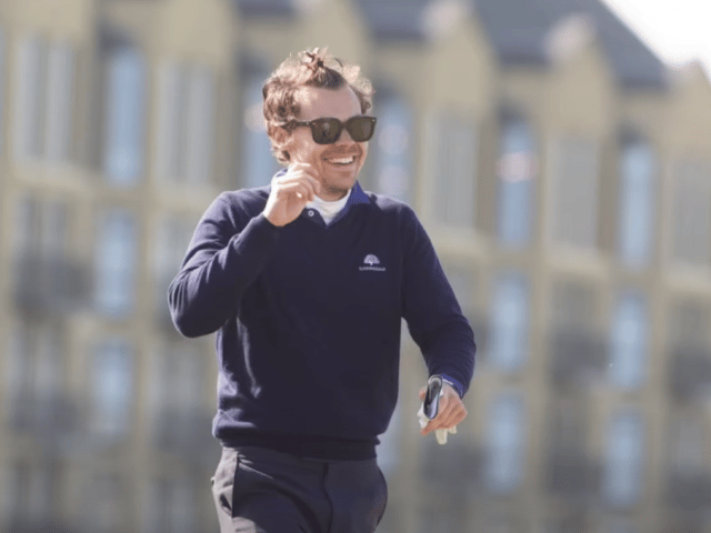 Harry Styles played a round of golf at St Andrews. (YouTube)