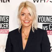 Holly Willoughby Featured Image  - 2023-06-06T104813.181.jpg