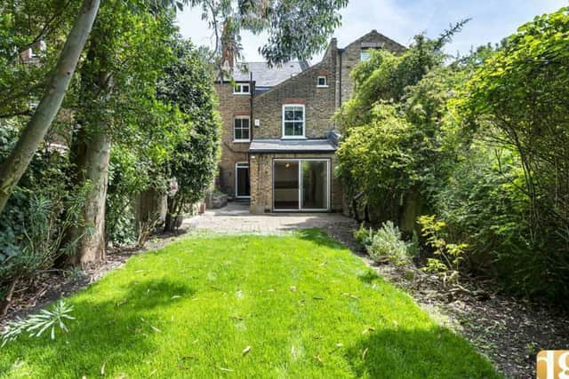 The (rumoured) Camberwell town house where Boris Johnson moved into after starting a relationship with Carrie Symonds (Credit: Rightmove)
