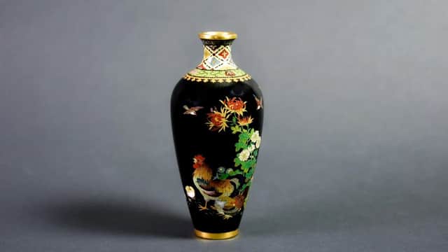 The vase is just four inches tall (Canterbury Auction Galleries)