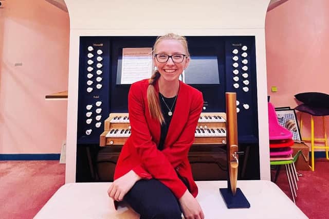 TikTok organist Anna Lapwood, who went viral on the platform in 2022, has urged other classical musicians to have a social media presence. Photo by Facebook/Anna Lapwood.