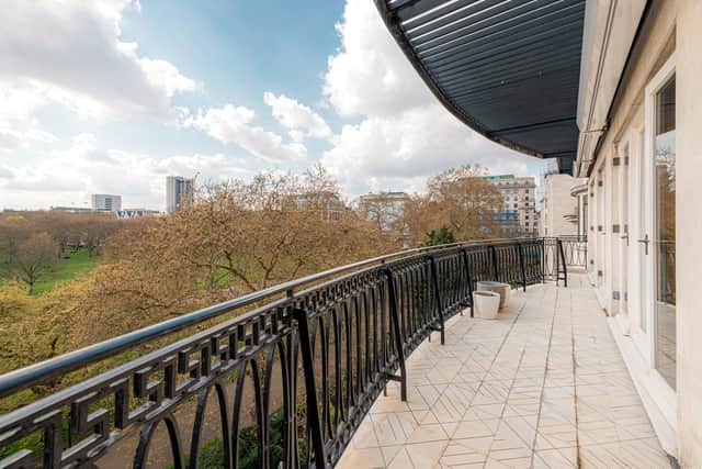 The property overlooks Green Park in one of London’s most sought-after areas.