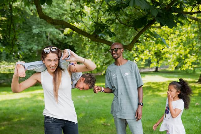 Mo Farah with his wife Tania Farah, daughter Amani and son Hussein during a family day out in St James’ Park in London, 2018 (Photo: Michael Steele/Getty Images)