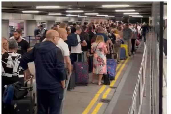 ‘Total chaos’ at UK airport as huge queues snake out of the building. (Photo: Dan Lord (photo on X) @photovoltage) 