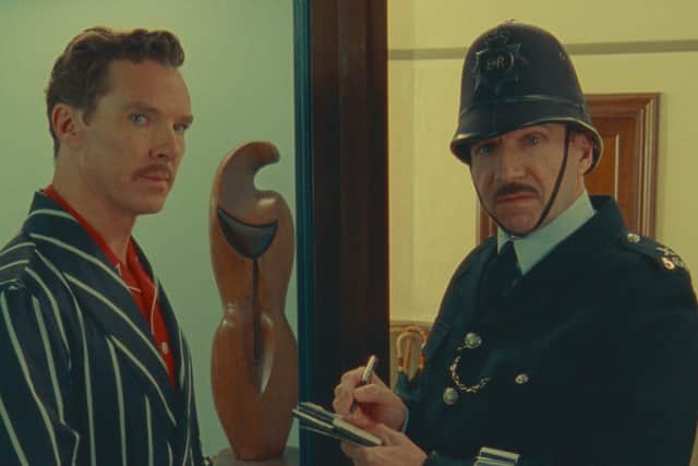 L-R) Benedict Cumberbatch as Henry Sugar and Ralph Fiennes as the policeman in The Wonderful Story of Henry Sugar. (Photo: Netflix)