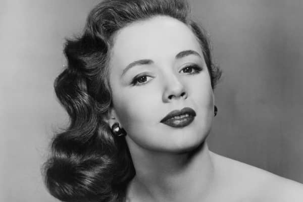 American actress Piper Laurie in a promotional portrait, circa 1954.