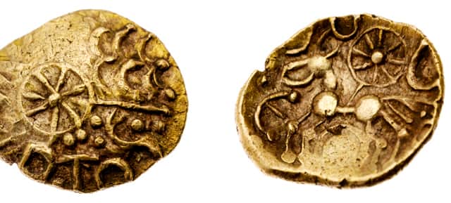 The circa 50 BC gold coin found in a Hampshire field (SWNS)