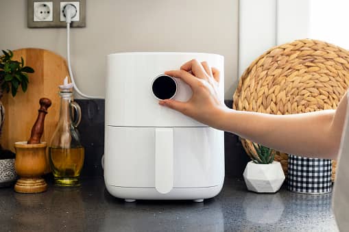 There's been an increase of air fryer fire reports, it has been revealed. 