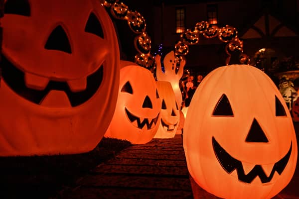 With trick or treating set to get underway across the UK later this week, here's everything you need to know about the weather forecast. (Credit: Getty Images) 