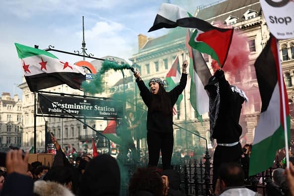 Prime Minister Rishi Sunak has said holding a pro-Palestine protest on Armistice Day would be “provocative and disrespectful”.

