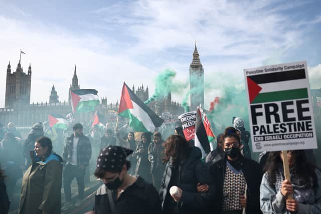 The Metropolitan Police have arrested three people at a pro-Palestinian rally taking place in London ahead of Armistice Weekend. (Photo: AFP via Getty Images) 
