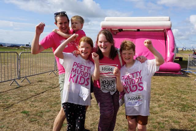 L-R Matthew Lewis, Jack Lewis, Elizabeth Rooney, Charlotte Lewis and Michael Rooney at Race for Life Poole 2021