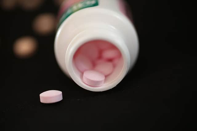 A new study has found a daily aspirin could help prevent or slow down bowel cancer in some patients (Photo: Joe Raedle/Getty Images)