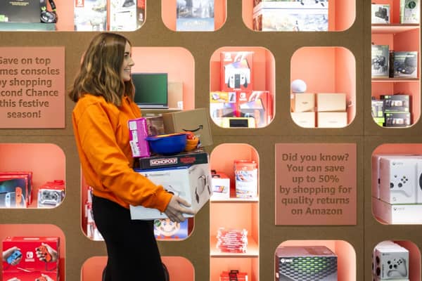 A customer browsing at Amazon's Second Chance Store (Photo: Amazon)