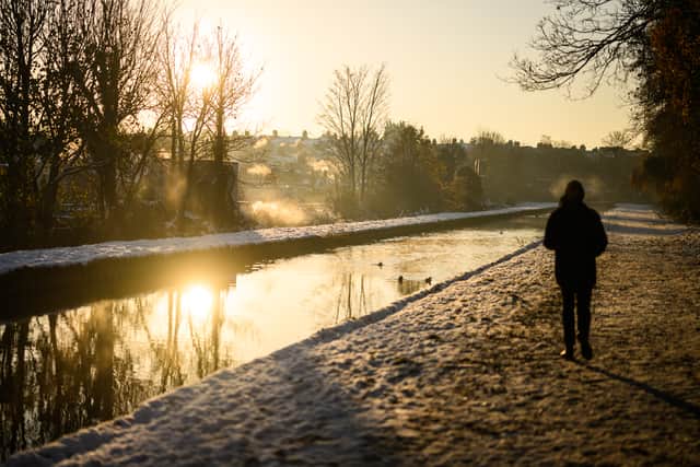 The Met Office has issued yellow weather warnings for snow, ice and rain across several regions in the UK after plummeting temperatures caused chaos over the weekend. (Photo: Getty Images).
