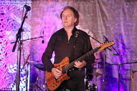 Denny Laine, lead singer of the Moody Blues and a guitarist with Paul McCartney's band Wings, has died at the age of 79.
