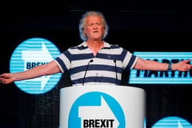 Tim Martin will be the latest knight of the realm as he joins New Year's honours list