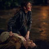 (L to R) Richard Armitage as Joe and Michelle Keegan as Maya in Fool Me Once. (Credit Vishal Sharma/Netflix)