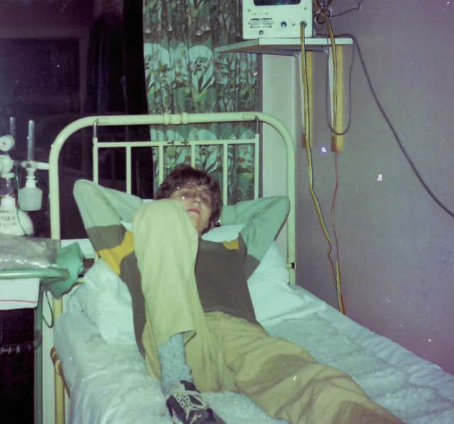 Bert Janssen, 18, lying in Harefield Hospital following his heart transplant in June 1984. (Picture: PA Wire)