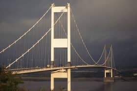 The Severn Bridge, linking south-west England to South Wales has been closed due to high winds. (Credit: Getty Images)