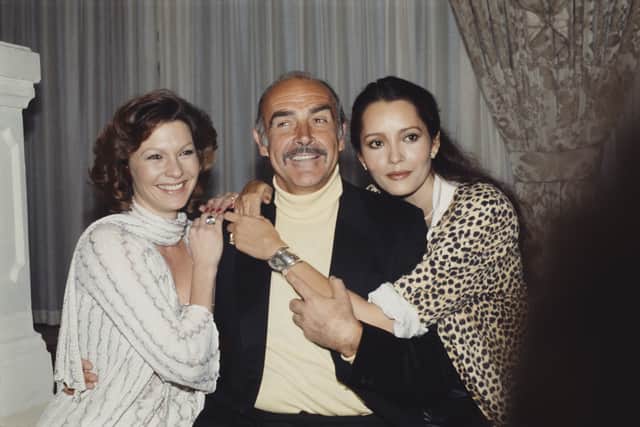 Pamela Salem (left) with co-stars Sean Connery and Barbara Carrera during a press launch for the James Bond film Never Say Never Again. (Credit: Getty Images)