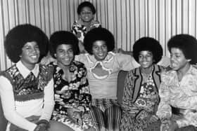 Soul pop group the Jackson Five, comprising of the Jackson brothers (left to right) Jermaine, Tito, Jackie, Michael, Marlon and at the back, Randy.    (Photo by William Milsom/Getty Images)