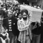 13th June 1979:  Thousands of teachers from Southall attend the funeral of Blair Peach, the New Zealander who was murdered by police in the anti-National Front riots in Southall.  (Photo by Mike Lawn/Evening Standard/Getty Images)