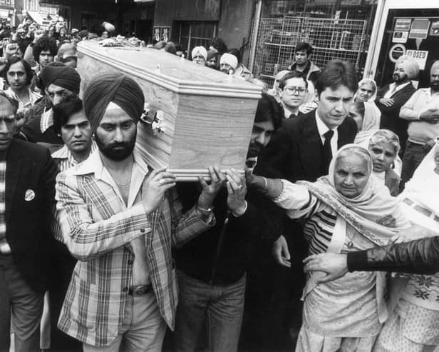 13th June 1979:  Thousands of teachers from Southall attend the funeral of Blair Peach, the New Zealander who was murdered by police in the anti-National Front riots in Southall.  (Photo by Mike Lawn/Evening Standard/Getty Images)