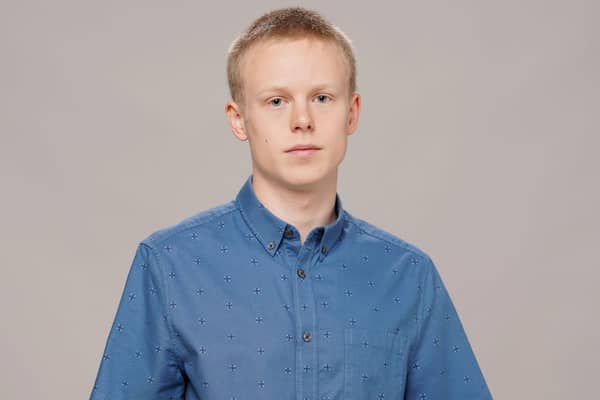 Major EastEnders star Clay Milner Russell who plays Bobby Beale is quitting after five years (BBC) 