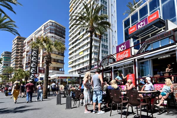 A holiday warning has been issued to UK holidaymakers as beach bars could be “banned” at popular resorts in Spain. (Photo: AFP via Getty Images)