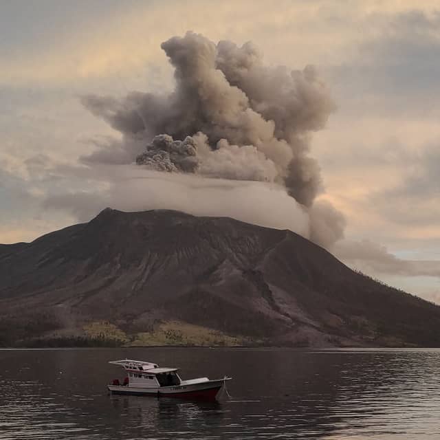 Mount Ruang volcano erupts in Sitaro, North Sulawesi. Credit: AFP via Getty Images
