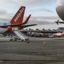 Fears are mounting of summer travel chaos as pilots of major airline EasyJet reject pay offer and threaten to strike. (Photo: AFP via Getty Images)